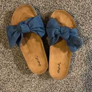 Denim bow slides